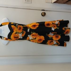 NWOT Black Sunflower Print Swing Dress